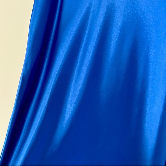 Vintage 1980s Lady Cameo of Dallas Electric Blue Satin Slip Dress w/ High Slit - Picture 4 of 14
